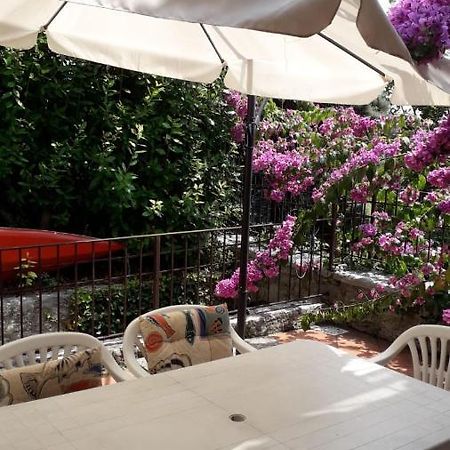 Holiday House Camillina Salò Buitenkant foto