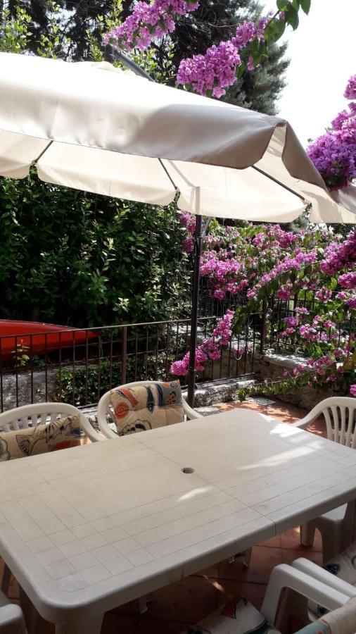 Holiday House Camillina Salò Buitenkant foto